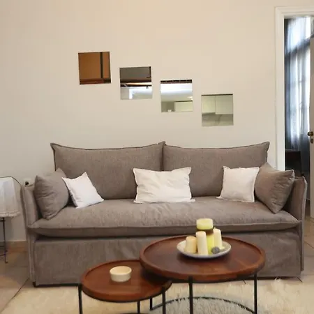 Efi Cozy Loft With Courtyard In Daire