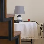 Efi Cozy Loft With Courtyard In 아파트 *