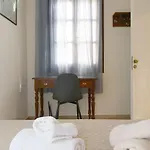 Efi Cozy Loft With Courtyard In *