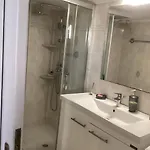 Efi Cozy Loft With Courtyard In 아파트 에르무폴리