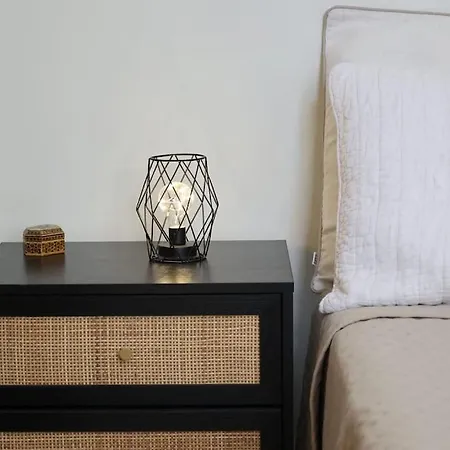 Apartamento Efi Cozy Loft With Courtyard In Hermópolis