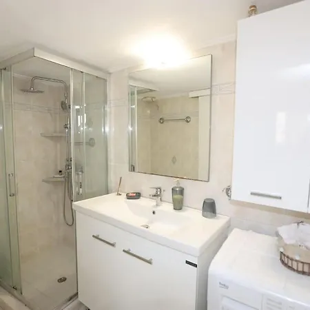 Efi Cozy Loft With Courtyard In