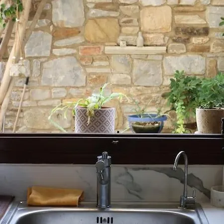 Efi Cozy Loft With Courtyard In *