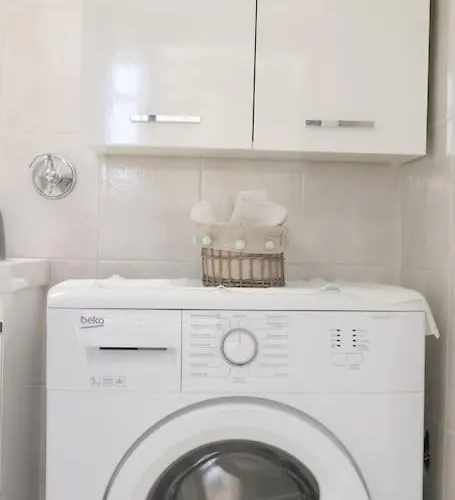 Efi Cozy Loft With Courtyard In דירה