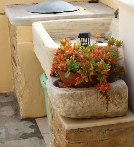 Efi Cozy Loft With Courtyard In