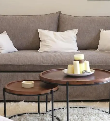 Efi Cozy Loft With Courtyard In * ארמופוליס