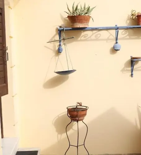 Efi Cozy Loft With Courtyard In * ארמופוליס